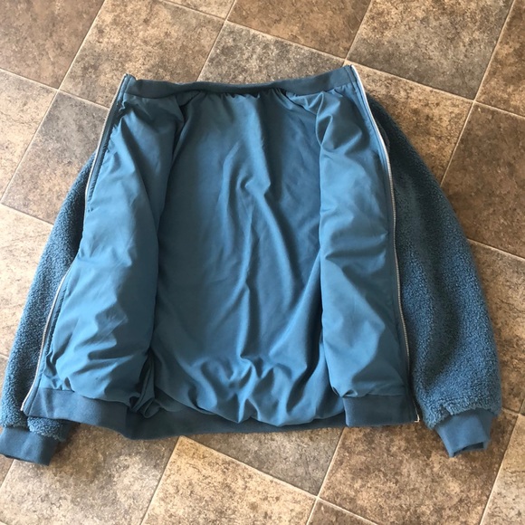 Sherpa Bomber Jacket NWT - Picture 13 of 15
